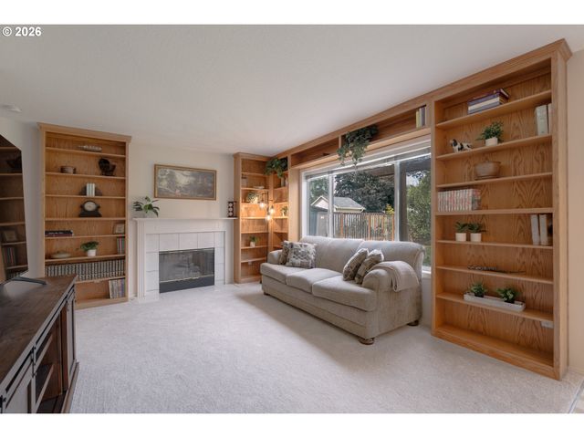 2731 KNOX RIDGE Ter, Forest Grove, OR 97116