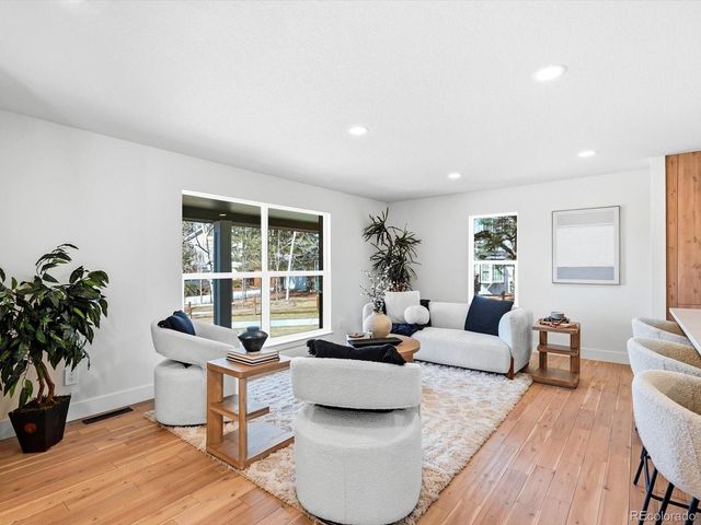 7948 S Wabash Court, Centennial, CO 80112