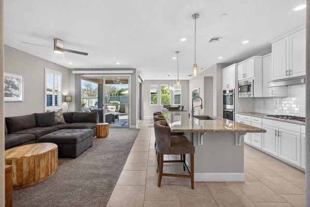 7003 De La Vina Dr, El Dorado Hills, CA 95762