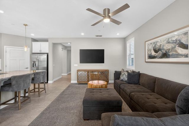 7003 De La Vina Dr, El Dorado Hills, CA 95762