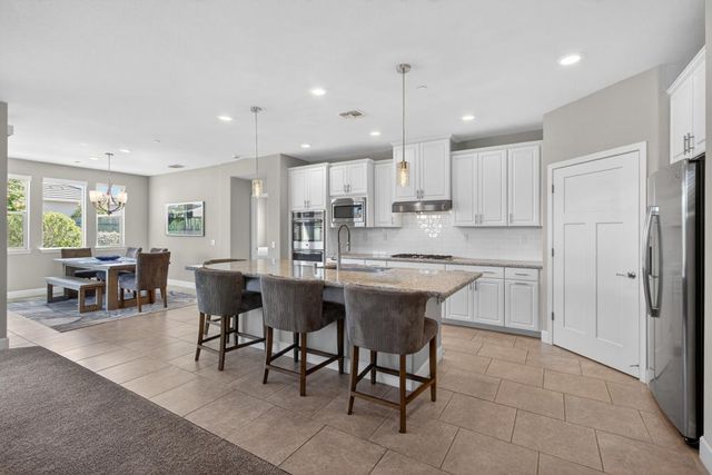 7003 De La Vina Dr, El Dorado Hills, CA 95762