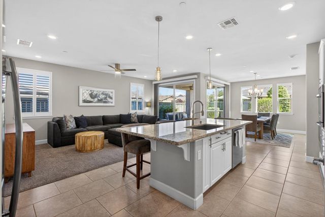 7003 De La Vina Dr, El Dorado Hills, CA 95762