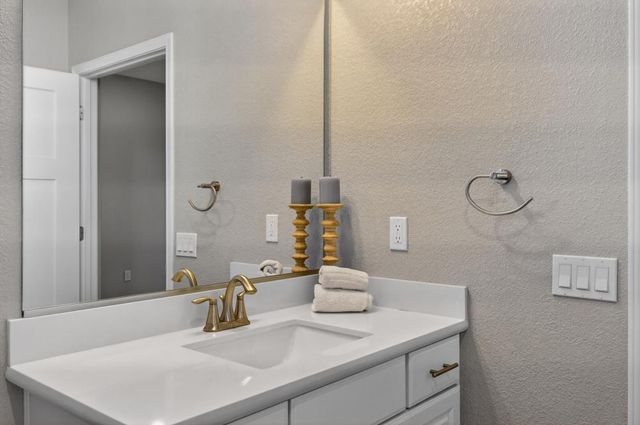 7003 De La Vina Dr, El Dorado Hills, CA 95762