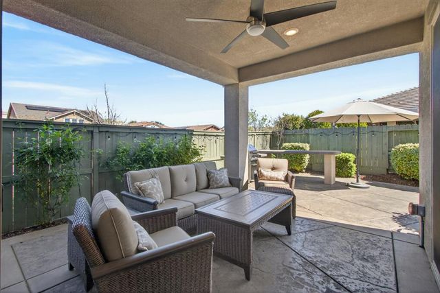 7003 De La Vina Dr, El Dorado Hills, CA 95762