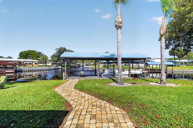 1015 SOUTHLAND DRIVE, Tavares, FL 32778