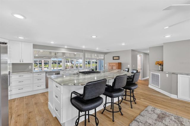 1015 SOUTHLAND DRIVE, Tavares, FL 32778