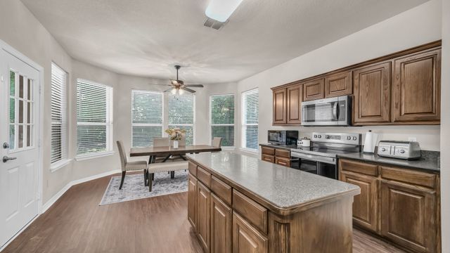 2205 Country Brook Drive, Weatherford, TX 76087