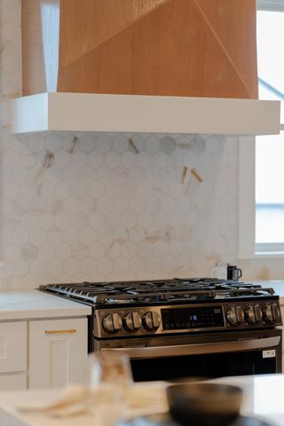 3648 Beulah Park Drive, Grove City, OH 43123