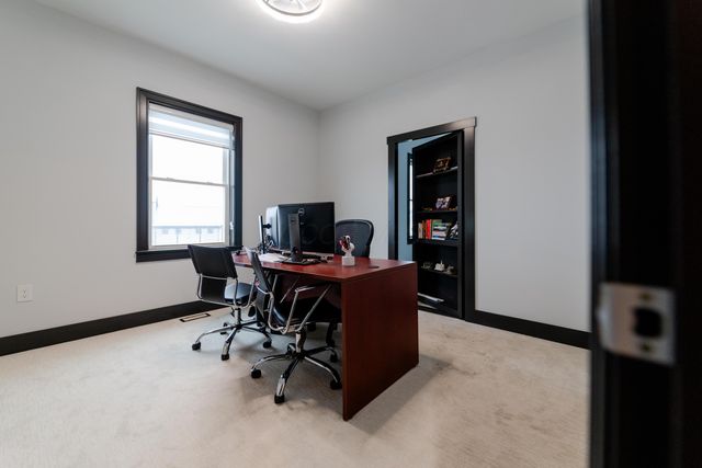 3648 Beulah Park Drive, Grove City, OH 43123