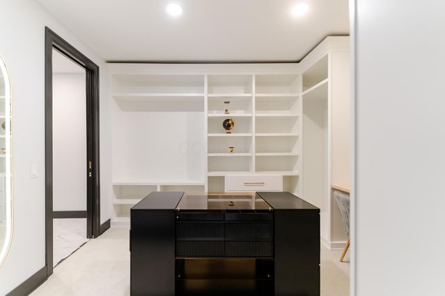 3648 Beulah Park Drive, Grove City, OH 43123