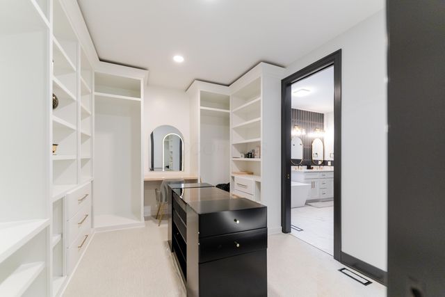 3648 Beulah Park Drive, Grove City, OH 43123