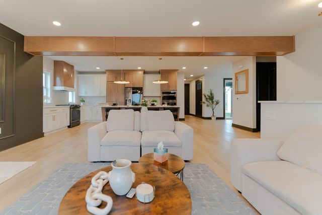 3648 Beulah Park Drive, Grove City, OH 43123