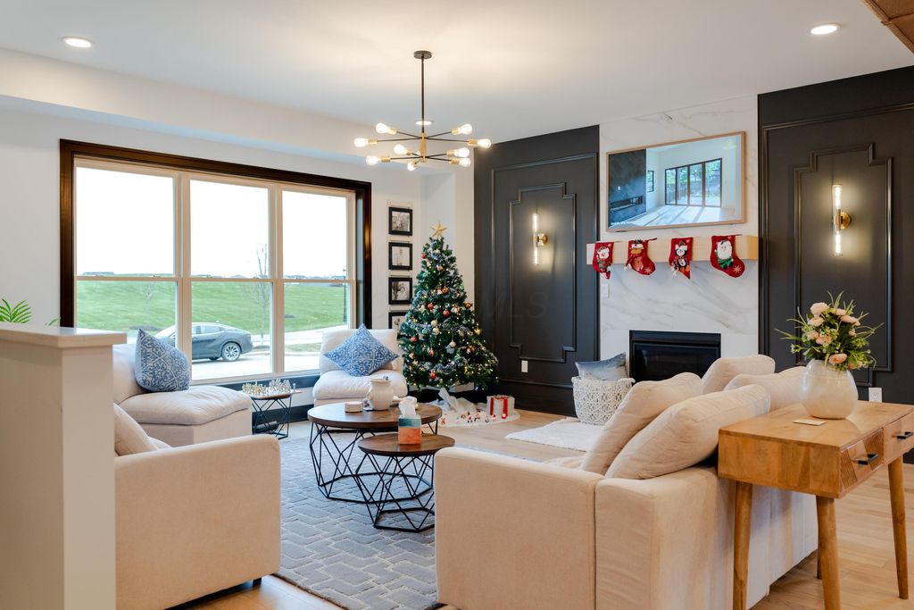 3648 Beulah Park Drive, Grove City, OH 43123