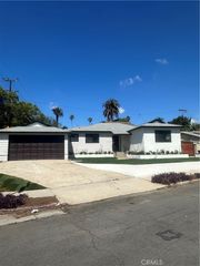 12237 Arbor Place, Los Angeles, CA 90044