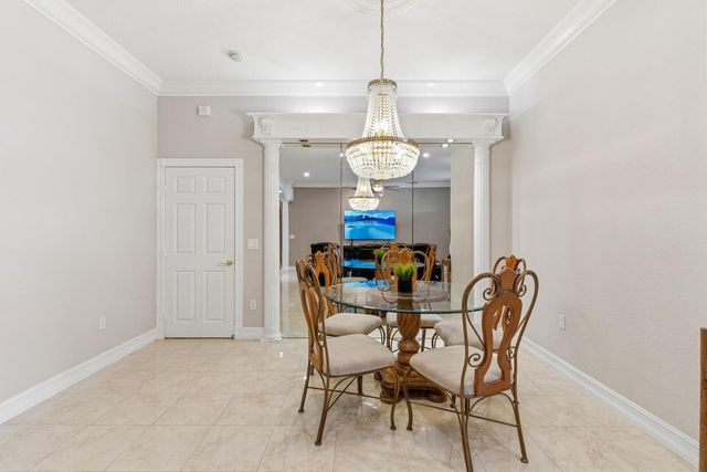 2570 SE 4th Place, Homestead, FL 33033