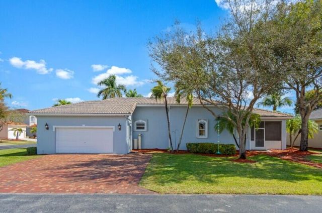 2570 SE 4th Place, Homestead, FL 33033