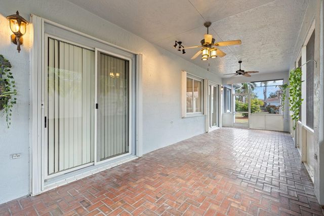 2570 SE 4th Place, Homestead, FL 33033
