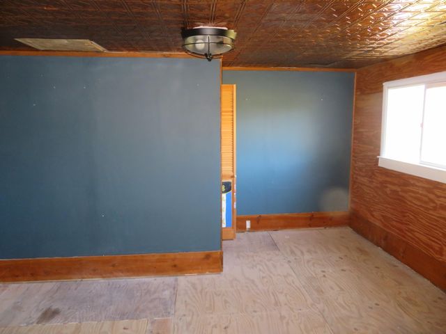 10 W Church Street, Stanton, KY 40380