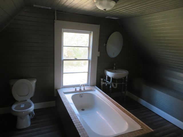 10 W Church Street, Stanton, KY 40380