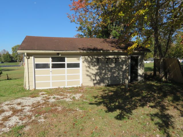 10 W Church Street, Stanton, KY 40380