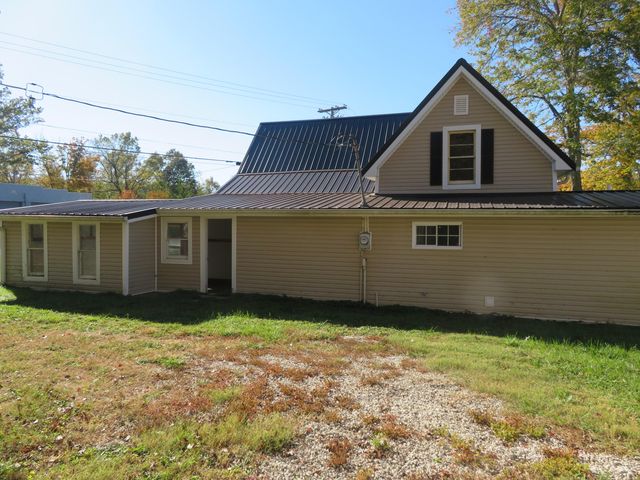 10 W Church Street, Stanton, KY 40380