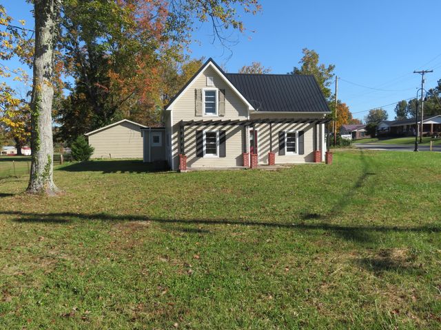 10 W Church Street, Stanton, KY 40380
