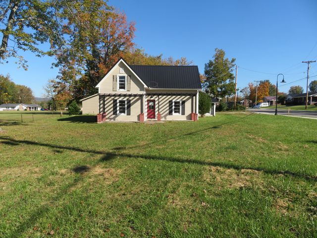 10 W Church Street, Stanton, KY 40380
