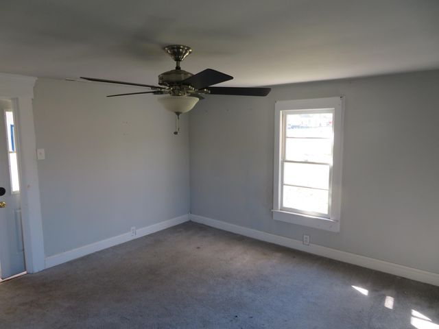 10 W Church Street, Stanton, KY 40380