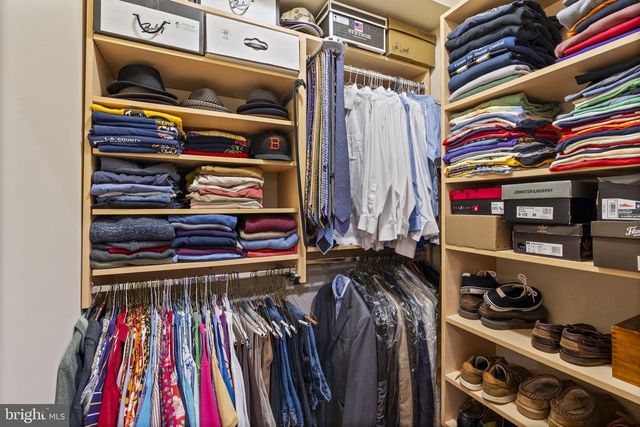 1101 S CLINTON ST, Baltimore, MD 21224