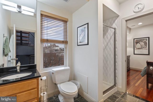 1101 S CLINTON ST, Baltimore, MD 21224