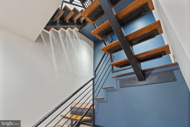 1101 S CLINTON ST, Baltimore, MD 21224