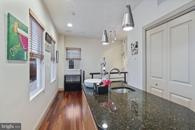 1101 S CLINTON ST, Baltimore, MD 21224