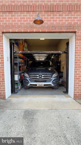 1101 S CLINTON ST, Baltimore, MD 21224