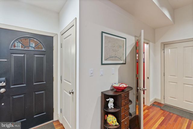 1101 S CLINTON ST, Baltimore, MD 21224