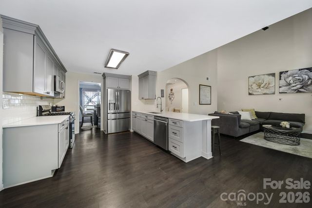 14338 Crown Harbor Drive, Charlotte, NC 28278