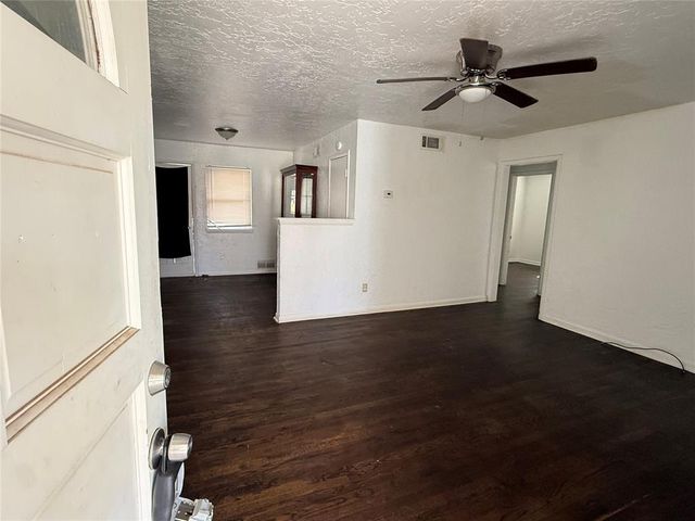 3008 N Vermont Avenue, Oklahoma City, OK 73107