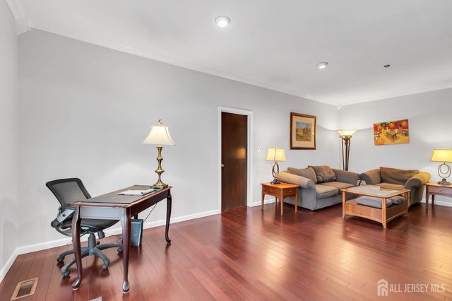 8 Queens Place, Old Bridge, NJ 08857