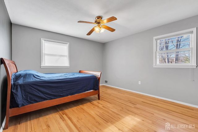 8 Queens Place, Old Bridge, NJ 08857