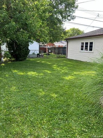 29701 Sherry Avenue, Madison Heights, MI 48071
