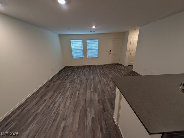 5009 Hunter Mesa Avenue, Las Vegas, NV 89139