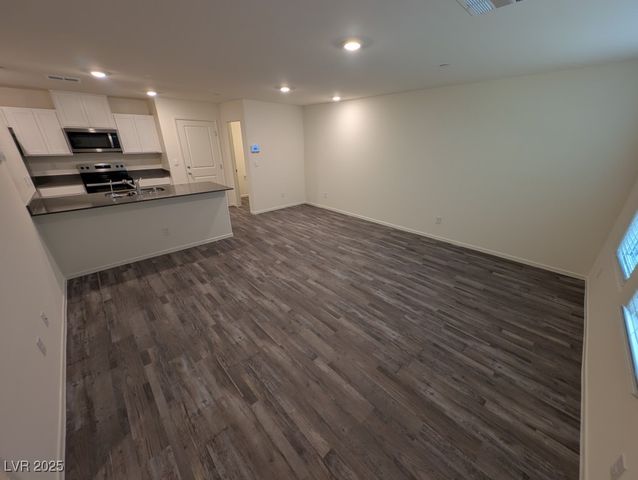 5009 Hunter Mesa Avenue, Las Vegas, NV 89139