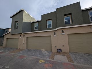 5009 Hunter Mesa Avenue, Las Vegas, NV 89139