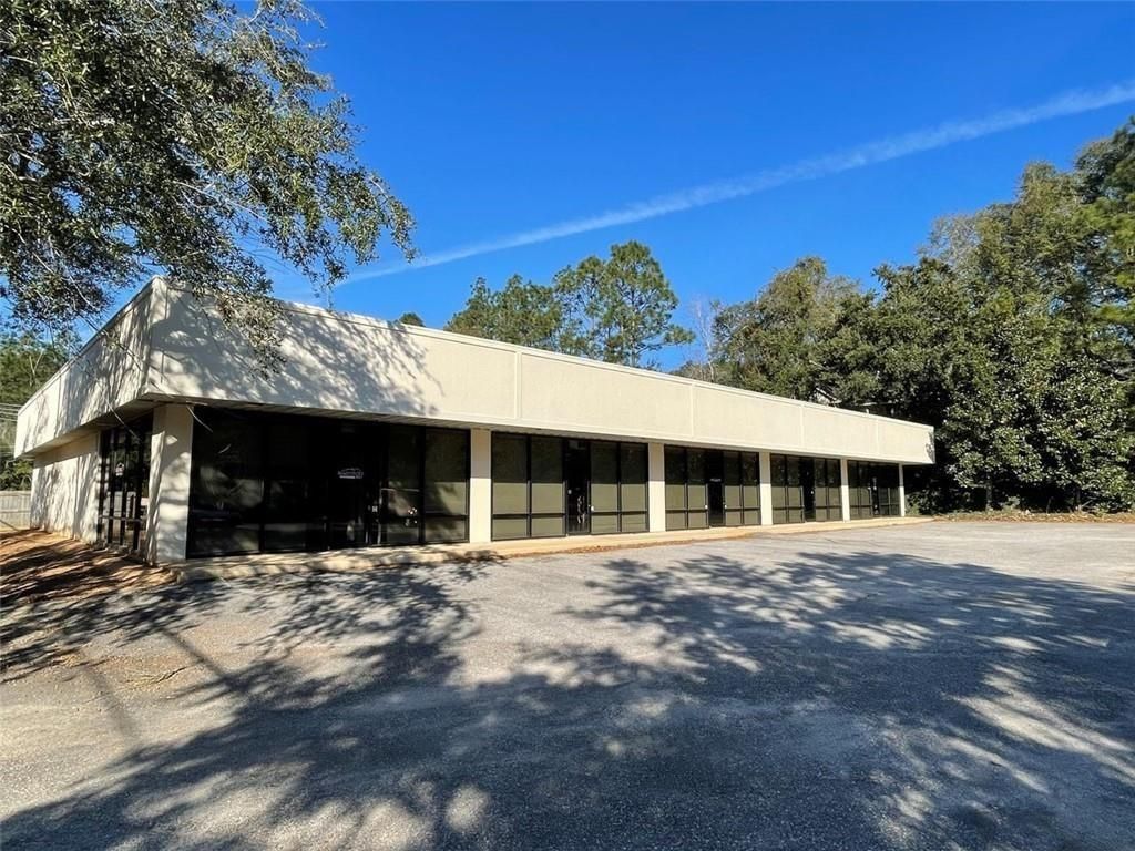 6417 Hillcrest Park Court, Mobile, AL 36695 — exterior
