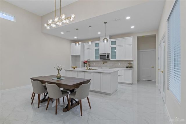 5212 Shalom Drive, Edinburg, TX 78539