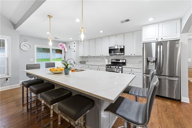 1041 Soaring Drive, Marietta, GA 30062