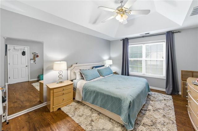 1041 Soaring Drive, Marietta, GA 30062