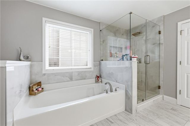 1041 Soaring Drive, Marietta, GA 30062