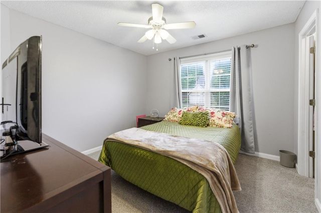 1041 Soaring Drive, Marietta, GA 30062