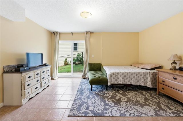 1041 Soaring Drive, Marietta, GA 30062