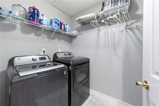 1041 Soaring Drive, Marietta, GA 30062